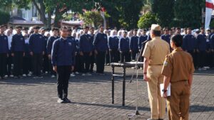 613 Mahasiswa UPGRIS Siap Membantu Penanganan RTLH