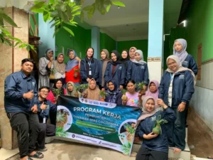 Tangan Kreatif Mahasiswa KKN, Manfaatkan Serabut Jadi Produk Kerajinan