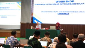Siapkan RPS untuk Mahasiswa Baru, UPGRIS Gelar Workshop Kurikulum 2025 Berbasis OBE