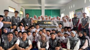 KKN UPGRIS Kelompok 23 Gelar Sosialisasi Anti-Bullying