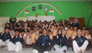 Ciptakan Lingkungan Belajar Aman, Mahasiswa KKN UPGRIS Edukasi Anti Bullying dan Literasi Digital
