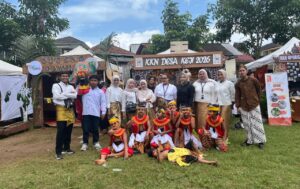 KKN UPGRIS KELOMPOK 22 BORONG JUARA DI EXPO KKN UNGARAN BARAT, GUMMY JAMU DAN TARI JARANAN HARUMKAN NAMA DUSUN KEJI