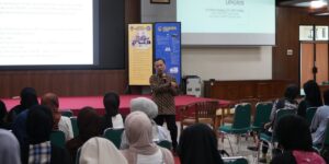 UPGRIS Gelar Pelatihan Kesiapan Kerja, Tekankan Pentingnya Portofolio dan Peluang Kerja di Sektor Mandiri