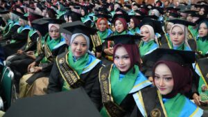 Raih Bintang 4 QS Stars, UPGRIS Kukuhkan Posisinya sebagai Kampus Swasta Terbaik di Jateng Berskala Internasional